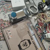 فروشی یکسری لوازم موبایل