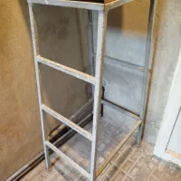 چهار پایه فلزی و منقل ایستاده|صندلی و نیمکت|کرمانشاه, |دیوار