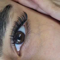آموزش دوره صفر تا صد  اکستنشن مژه هاشمیه