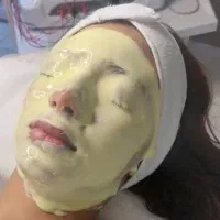 انجام خدمات زیبایی