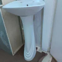 روشویی کوچک و جمع وجور