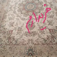 فرش 4متری تمیز وسالم.