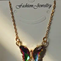 گردنبند پروانه