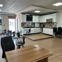 ۱۷۰متر واحد اداری بر خیابان اصلی هشتگرد|فروش دفتر کار، اتاق اداری، مطب|هشتگرد, شهرک بعثت|دیوار