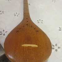 سه تار|سازهای سنتی|تهران, دبستان|دیوار