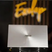 لپ تاپ Asus ZenBook R7/16/1TB|رایانه همراه|یزد, |دیوار