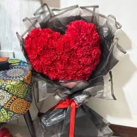 گل مصنوعی شکل قلب مناسب هدیه