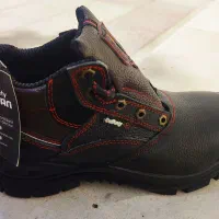 کفش ایمنی کار پنجه فولادی|کیف، کفش، کمربند|یزد, |دیوار