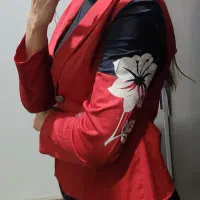 کت و دامن|لباس|نکا, |دیوار