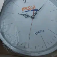 ساعت دیواری