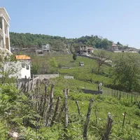 زمین مسکونی ۳۰۰ متری با پروانه ساخت و سند