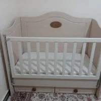 تخت خواب  کودک|تخت و سرویس خواب|فردیس, نگارستان|دیوار