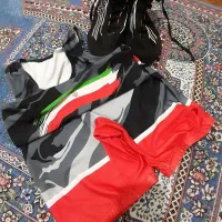 لباس و کفش کشتی سایز ۳۹ در حد نو