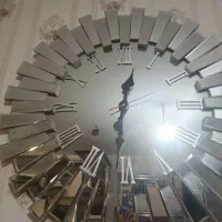 ساعت دیواری سالم