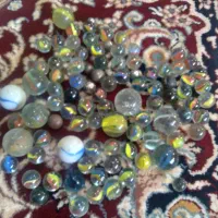 تعدادی تیله