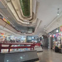 فروش مغازه نزدیک حرم بازار مرکزی|فروش مغازه و غرفه|مشهد, چهارباغ|دیوار