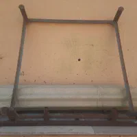 یک عدد پایه کولر به ابعاد.87×87 بفروش میرسد