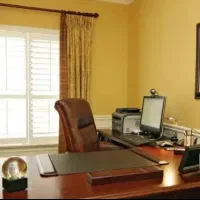 نیرو اداری خانم