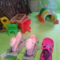 وسایل خانه بازی نو و در حد نو هستن