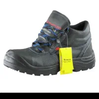 فروش کفش ایمنی کاملا نو