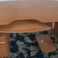 میز کامپیوتر