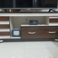 میز تلویزیون سالم شیک بدون خط وخش|میز تلویزیون|سبزوار, توحیدشهر|دیوار