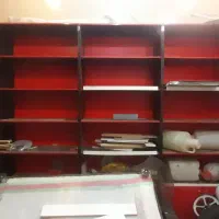 قفسه و ویترین