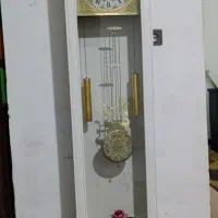 ساعت ایستاده سالم