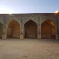 مترجم زبان عربی و تورلیدر به صورت تمام وقت