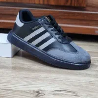 کامپوس میانه.عمده.|کیف، کفش، کمربند|کرمان, |دیوار