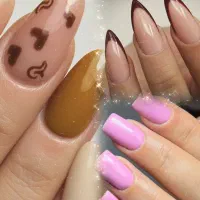 مرکز کاشت ناخن و مژه