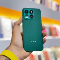 آنر x8b با حافظهٔ ۵۱۲ گیگابایت و رم ۱۲ گیگ honor