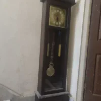 یک ساعت ایستاده درحدنو بدنه طرح چوب|ساعت دیواری و تزئینی|مشهد, بهمن|دیوار