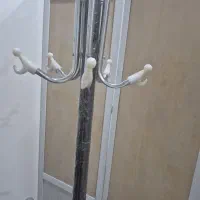 چوب لباسی آهنی استیل کاملا محکم و نو  قیمت 1500