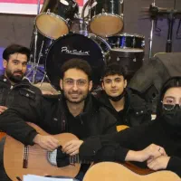 آموزش  گیتار و آواز در کمترین زمان