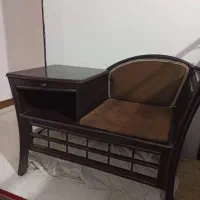 میز تلفن در حد نو