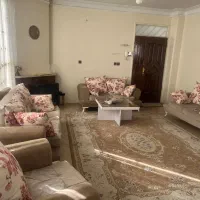 مبل ۹ نفره+میز نهارخوری ۶ نفره+میز وسط و۴تا عسلی