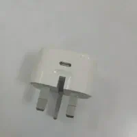 ادابتور آیفون