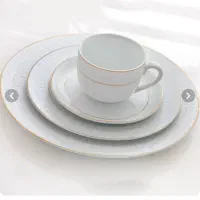 سرویس چینی زرین ۱۸ نفره