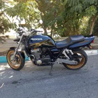 Cb1000