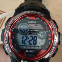 ساعت مچی LASIKA در حد نو