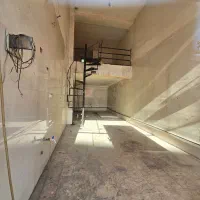 اجاره-مغازه-37-متر-با-بالکن-گذر-اصلی