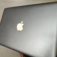 مک‌بوک پرو 2010 بسیار تمیز
