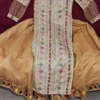 لباس محلی|لباس|مرودشت, استادیوم‎|دیوار