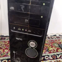 کیس خالی با چند قطعه