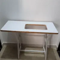 میز چرخ خیاطی