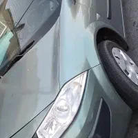 مگان بی رنگ