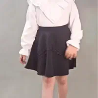 فروشنده و همکار خانم