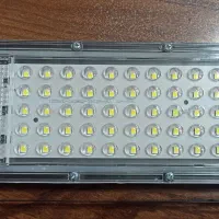 پروژکتور 50 و 200 و 300