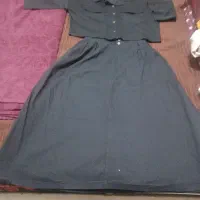 دامن زمستانه ،شومیز شلوار کرمی ، و کت دامن مشکی